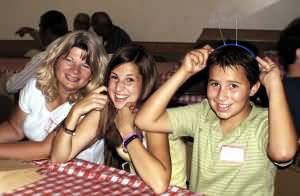 susan durtschi with her kids - j. ray.jpg - 10998 bytes